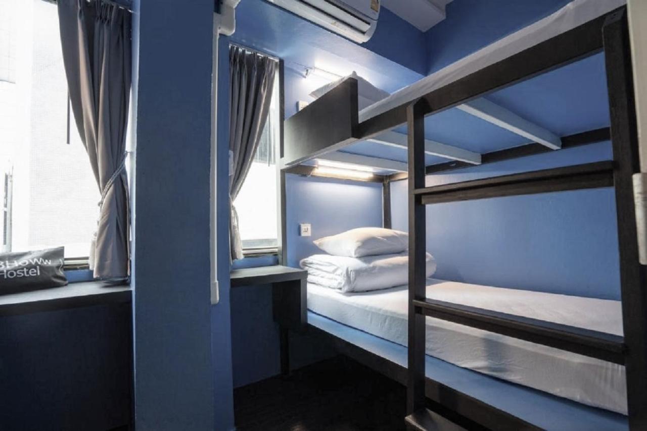 3Howw Hostel @ Sukhumvit 21 Bangkok Exteriör bild