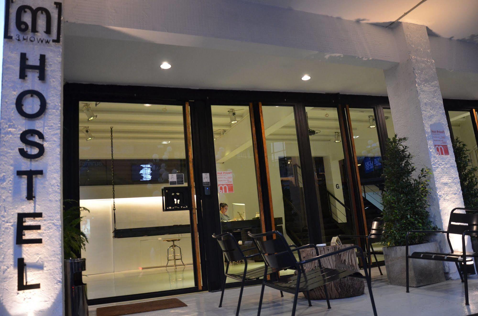 3Howw Hostel @ Sukhumvit 21 Bangkok Exteriör bild